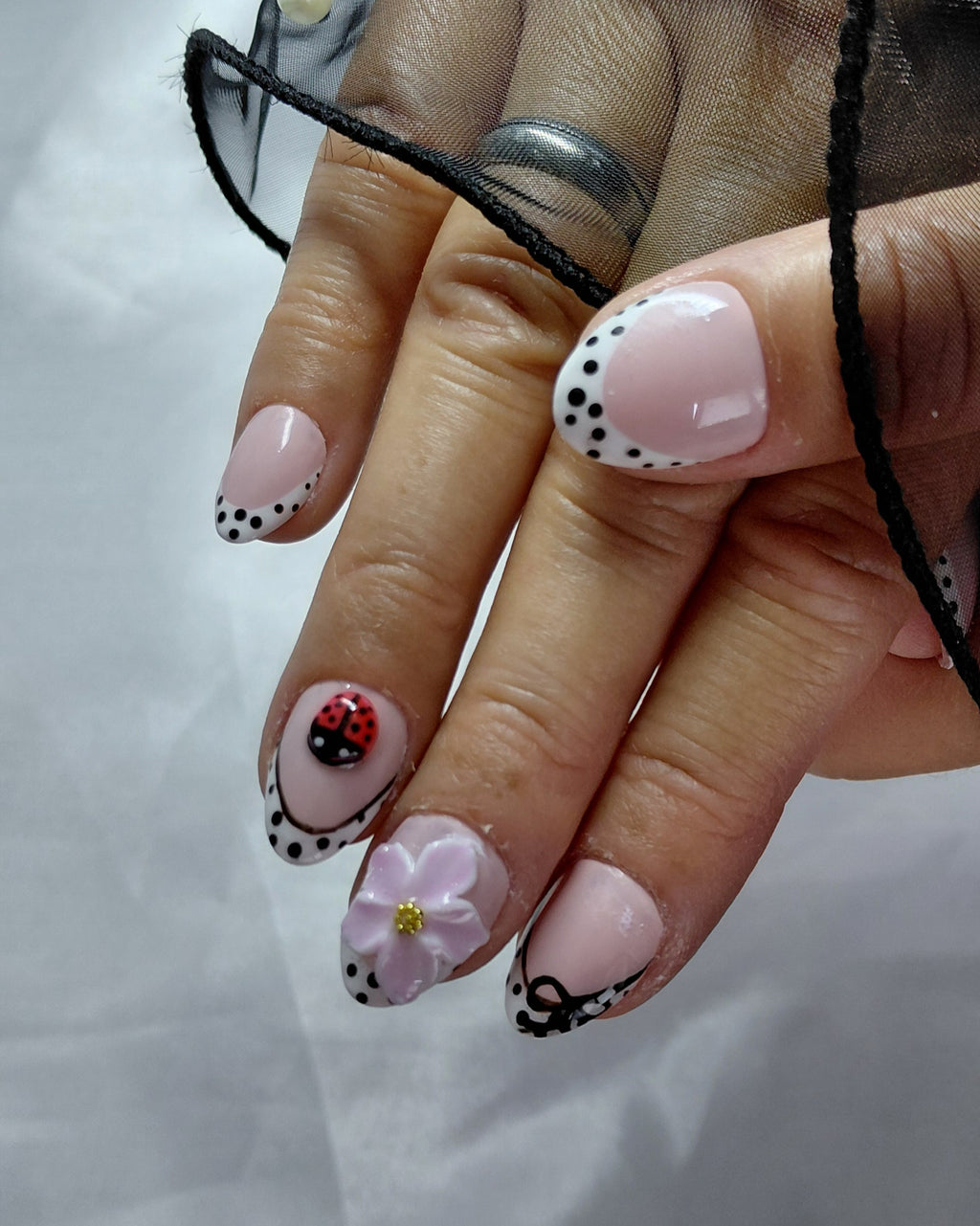 Sweet Ladybug Press on Nails | Marienkäfer Nägel Rosa | 3D Blumen Kunstnägel Handgemacht | Polka Dot French Wiederverwendbar Custom